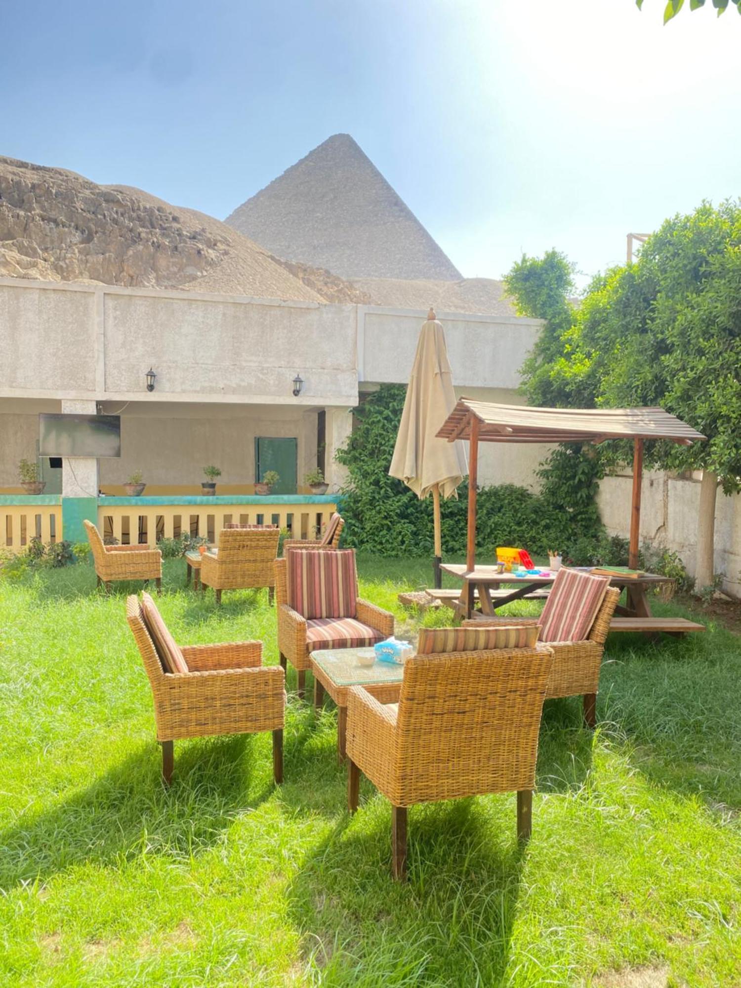 The Grand Pyramids View Hotel Kafrat al Jabal ภายนอก รูปภาพ